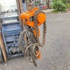 日立電動チェンブロック　2T電動　チェーン　ブロック　3相200Ｖ　ホイスト　クレーン　ウインチ 手渡し限定