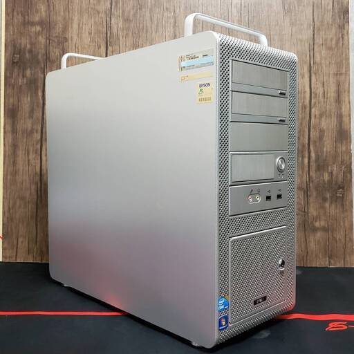 Corei7  新品SSD HDD1TB メモリ12GB グラボ付き デスクトップパソコン