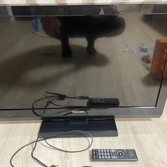 TOSHIBA32型テレビ（2012年製）