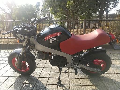 綺麗で希少な ホンダ モンキーR 軽レストア済み HONDA モンキー125のご紹介