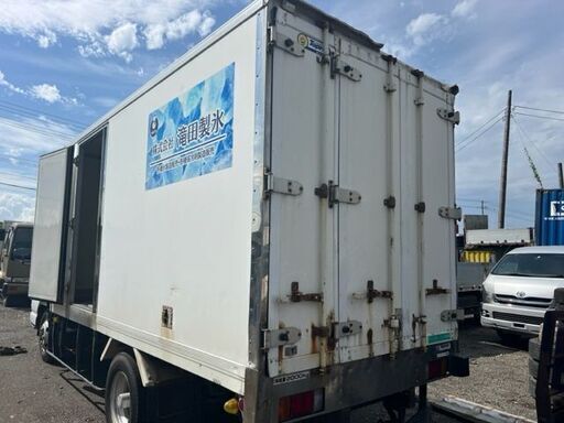 横扉付【希少】2トン保冷　 幅186ｃｍ長さ435ｃｍ高さ220ｃｍ コンテナ 物置 倉庫 アルミ箱 格安提携先運送会社あり　北海道江別市発