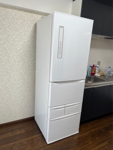 2022年製／美品 411L冷凍冷蔵庫 TOSHIBA