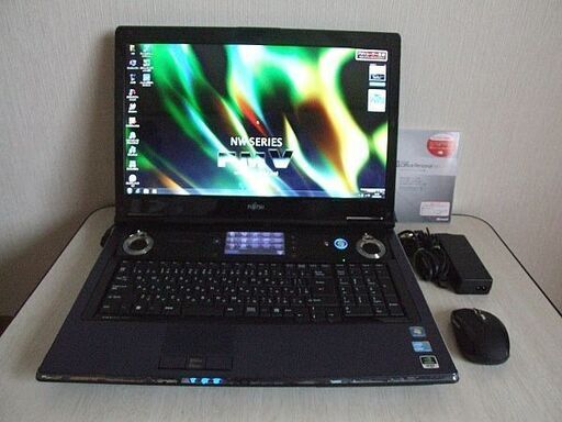 高速SSD480GB搭載　大画面18.4型フルHD Core i5 8GB　富士通 FMV-BIBLO NW/G90T　ノートパソコン　 (4066)