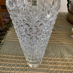 HOYAガラス　花瓶　高さ30センチ、直径15センチ(上部)