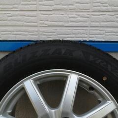 スタッドレスタイヤVRX2ホイールセット4本　2022年製