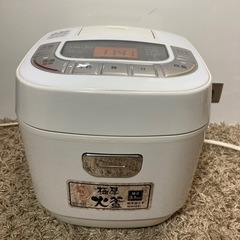 2020年製 アイリスオーヤマ　炊飯器　ERC-MB30-w-D...
