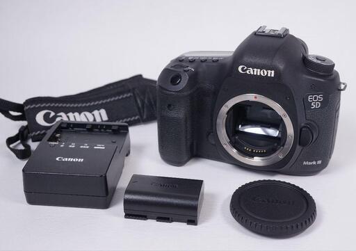 EOS 5D mark iii ボディ/ストラップ/充電器/バッテリー 美品