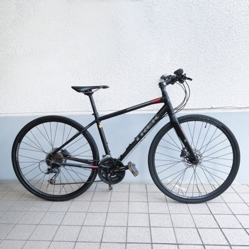 Trek FX 3 Disc 2019年 黒 Mサイズ／トレック FX3 Discクロスバイク