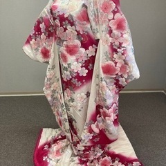 花嫁打掛　正絹　白地にピンク　かわいい　梅の花