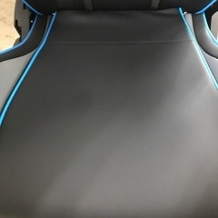 ロ2309-432 ゲーミングチェア GTRacing 切りキズあり