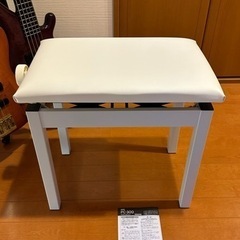 KORG PC-300 ホワイト　ピアノ椅子