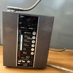 Kt451“FUJIRYOKI フジ医療器”浄水器TREVI/トレビ FW-407 銀色 アルカリ