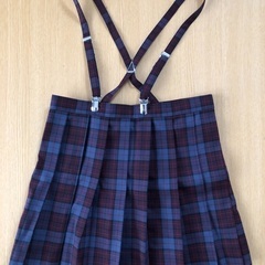 西多賀幼稚園　女児スカート