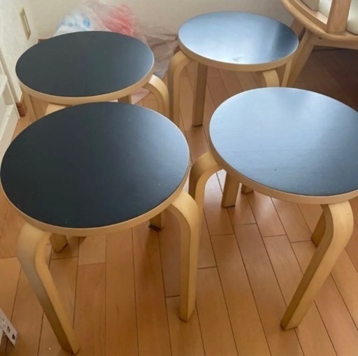 木製スツール(4つセット)