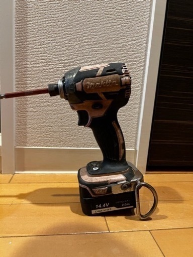 マキタ14.4v BLインパクトドライバー（中華バッテリー充電器付属）