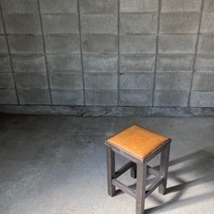 木製　椅子　イス　スツール　家具　レトロ