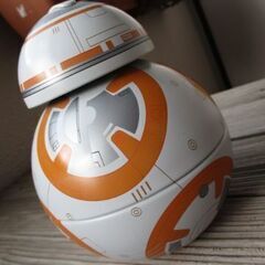 スターウォーズ　BB８の空き缶　