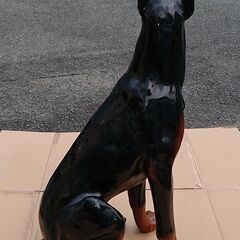 🔴大きな犬ドーベルマンの置物 🔴高さ82cm 🔴FRP樹脂製 🔴数万円 