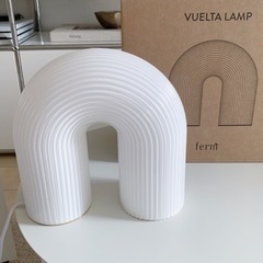 新品 ferm LIVING Vuelta Lamp White...