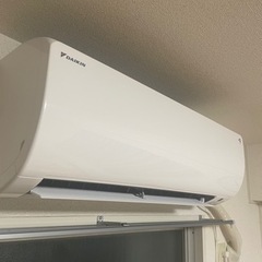 DAIKINエアコン2023年（10畳） 新品同様