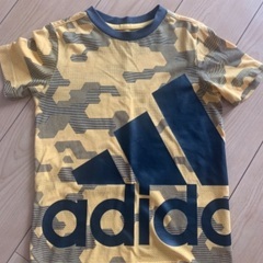 adidas半袖シャツ140cm