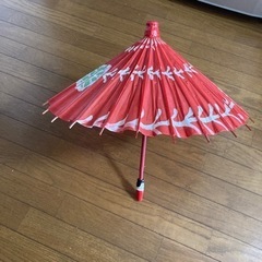 和傘小の赤色