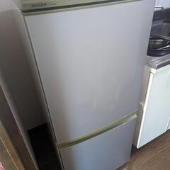 　決定　シャープ　冷蔵庫　2ドア　135L　2006年製