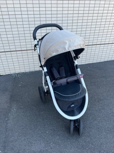 Joie 3輪ベビーカー　ライトトラックス　エア