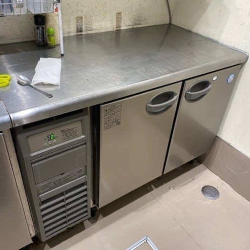 台下冷蔵庫　コールドテーブル