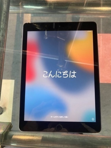 iPad (6th generation) 128GB Wifiタイプ画面がタッチできない場所があります。「商談中」