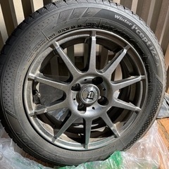 スタッドレス　タイヤ　ホイール付き165\65r14  トール、...