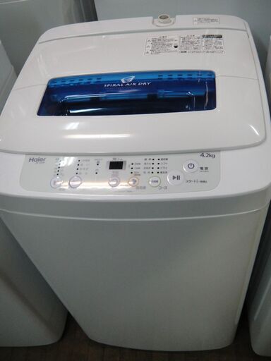 セール中につき、通常特価12,078円より1,000円引きの11,078円!　2018年製　ハイアール　全自動洗濯機　JW-K42M　4.2㎏　分解清掃済み