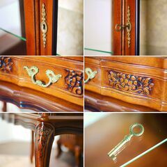 【ヤ取終了10/18】≪yt848ジ≫ イタリア製輸入家具 ネコ脚キュリオケース 鍵付き Claudio Saoncella 飾り棚/キャビネット/ガラスケース 50810-04