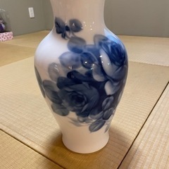 大倉陶園花瓶