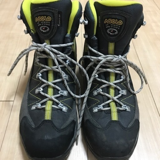 登山靴　mont-bell ファインダーGV men's