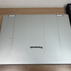 一押し品・Sim搭載＞ 08114 超軽量 Panasonic CF-RZ68GB/SSD256 /i5 