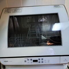 【ネット決済】アクア食洗機ADW-GM3 保証4年残っています