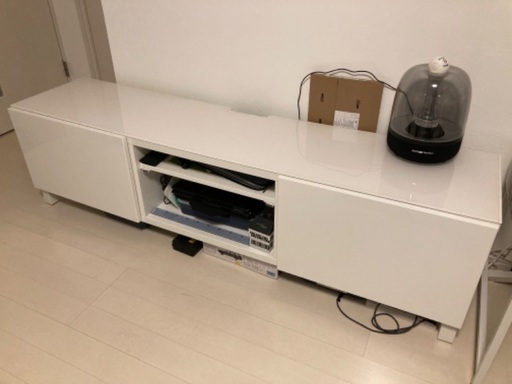 IKEA テレビ台 ガラス天板 ベストー