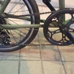 便利な前カゴ付【アニマート・ミニベロ クロスバイク・シマノ外装7段