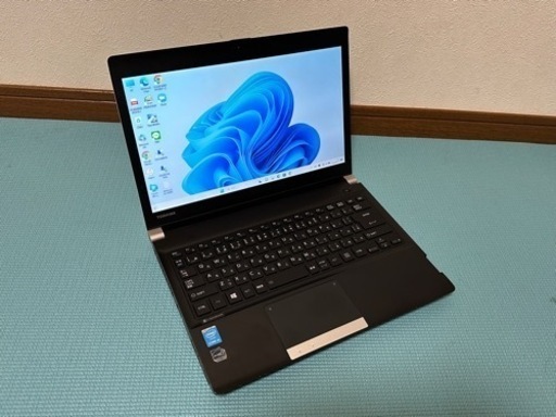 東芝ノートPC Dynabook R734M【中古超美品】SSD256GB メモリ4GB Core