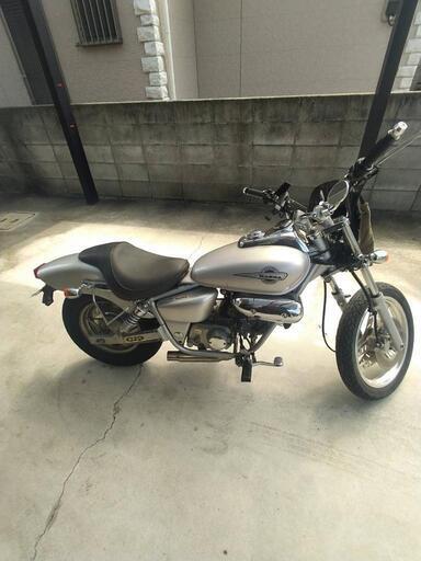 マグナフィフティ　マグナ50　実働車　4mini
