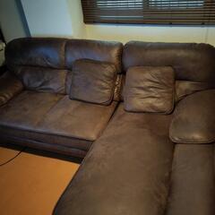 美品!! 驚きの新素材のレザーファブリック カウチソファ ダークブラウン