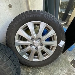 TOYOスタッドレスタイヤホイール付4本セット