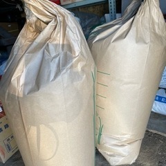 お取引中！コシヒカリのくず米、30キロ2袋あります