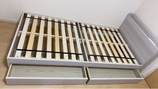 【美品】シングルベッドすのこフレーム/2コンセント・1USB差し込み口/ベッド下収納
