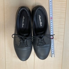 ローファー黒　紐靴