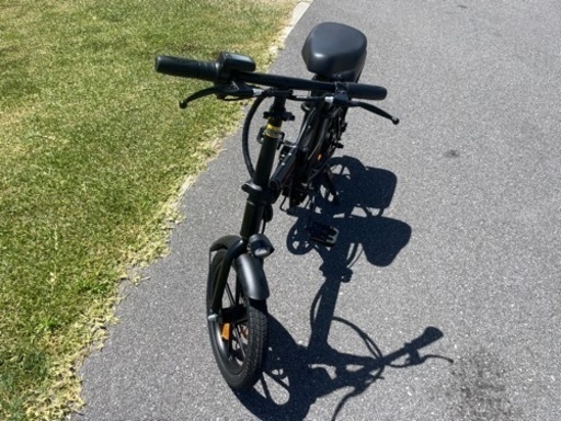新品電動自転車折りたたみ可能16インチ速度25km/h 続行距離70km
