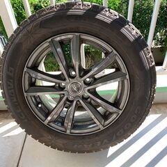 【お譲り先決定しました】★取りに来てくれる方のみ★スタッドレスタイヤ・ホイール４本セット【215/60R16　グッドイヤー アイスナビ6】