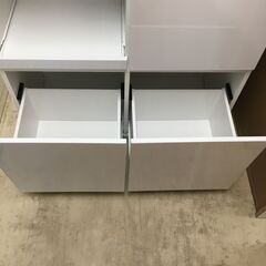 値下げしました！ベガコーポレーション キッチン収納　一本型　シンプル   ホワイト　ハイタイプ 収納家具  エントランス 家具 木製 おしゃれ クリーニング済み 堺市 石津　引越　一人暮らし　新生活【ジャングルジャングルサカイ石津店