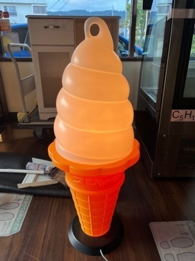アイスクリームランプ‼️今月いっぱい❗️